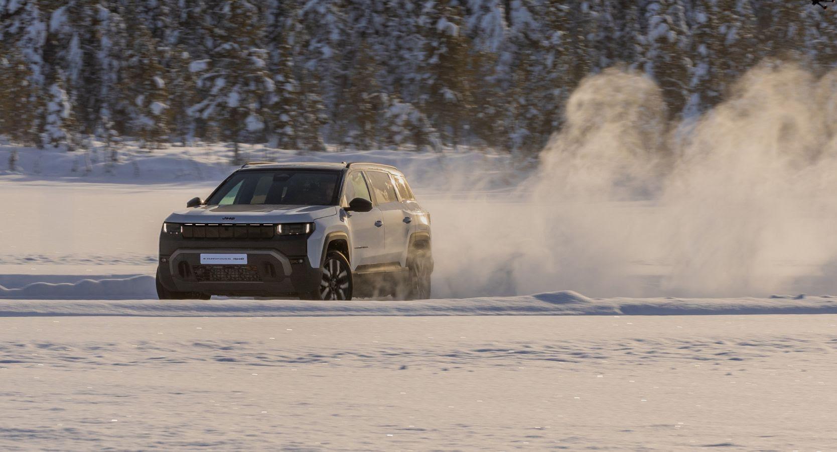 “Unleash the fun” with Jeep® Compass 4xe, The Pinnacle of Capability