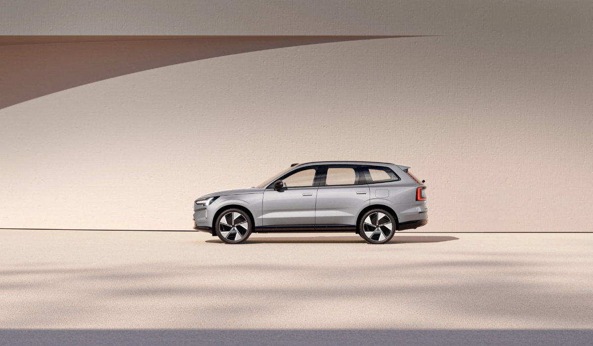 The Volvo EX90 Pure Electric