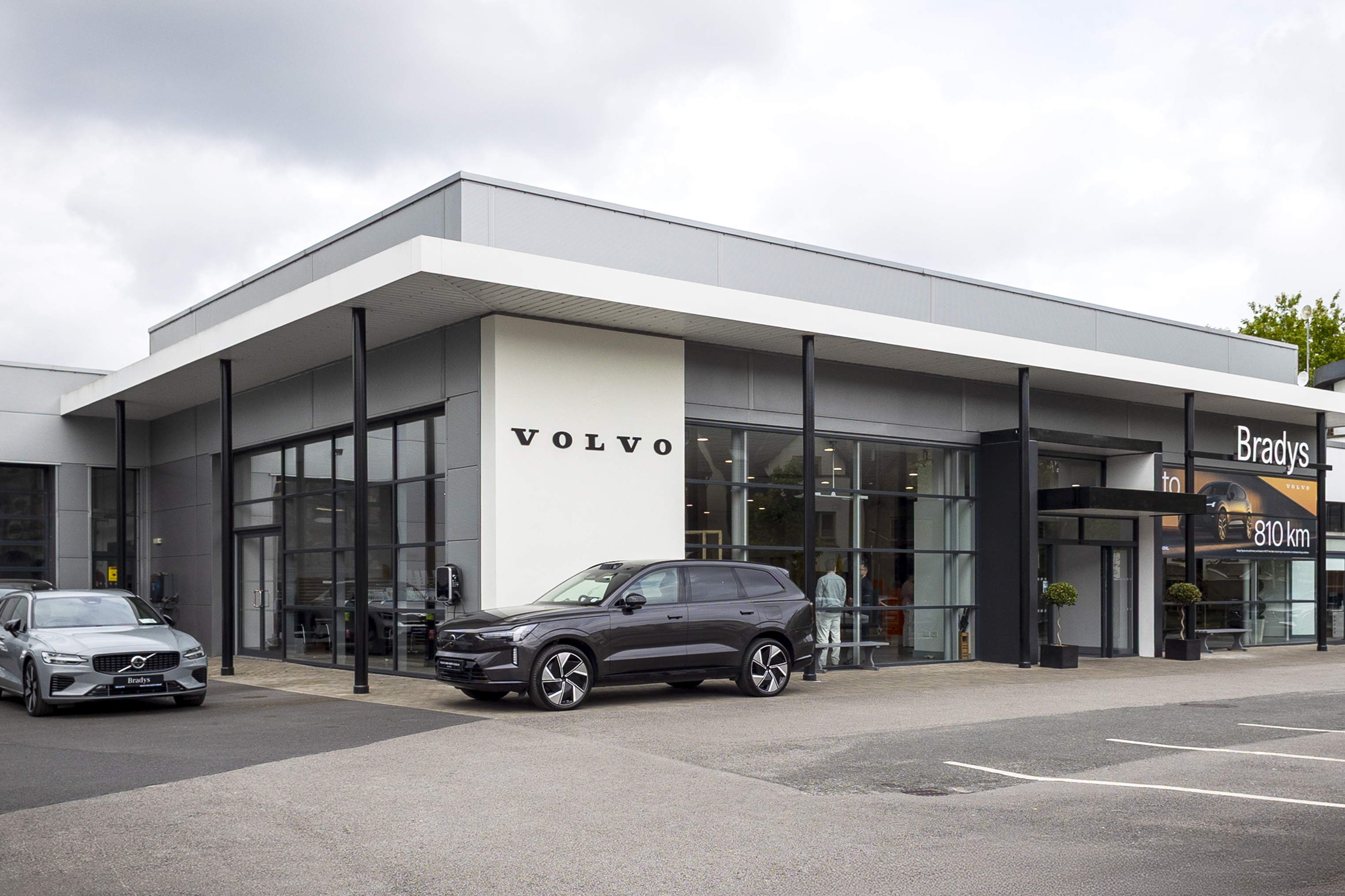 Volvo Cars North Dublin Officially Launches at Bradys Castleknock