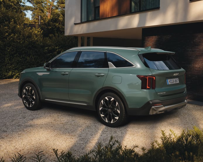 NEW KIA SORENTO 261 OFFERS