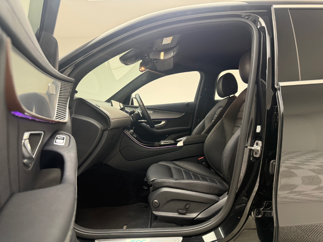 2023 Mercedes-Benz EQC