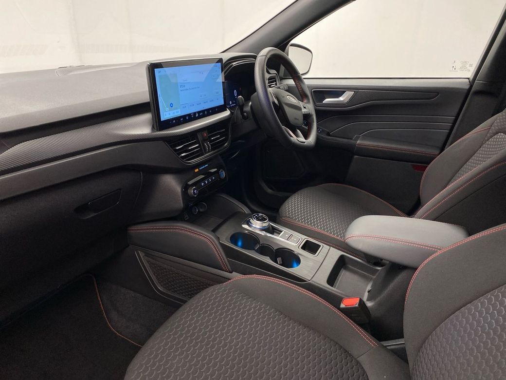2025 Ford Kuga
