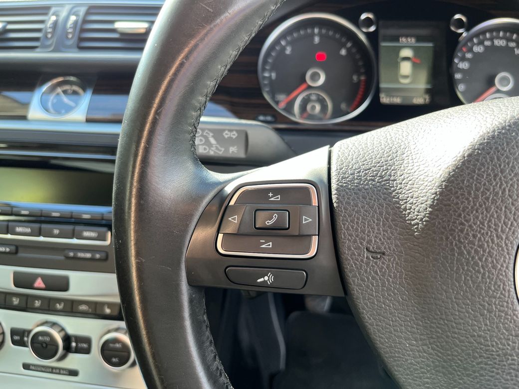 2014 Volkswagen Passat