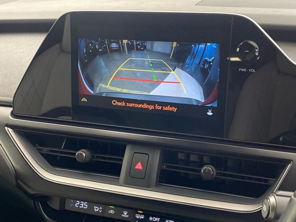 2023 Lexus UX 250H