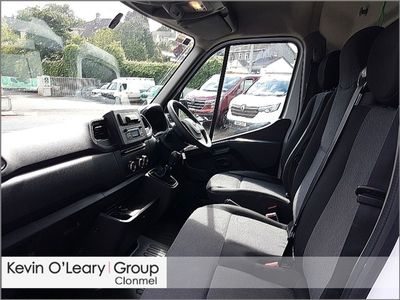 2022 Nissan Interstar