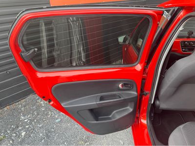 2014 Volkswagen up!