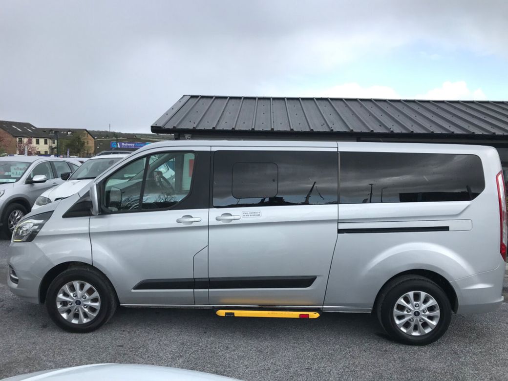 2019 Ford Tourneo