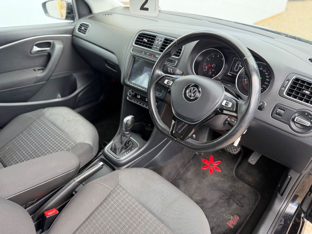 2017 Volkswagen Polo