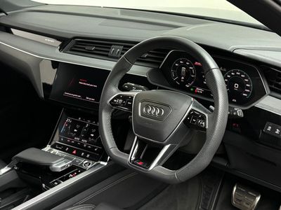 2023 Audi Q8 e-tron