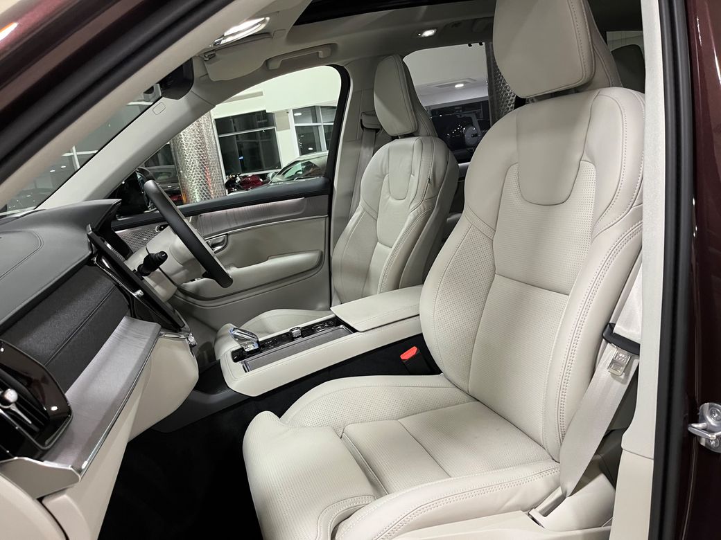 2025 Volvo XC90