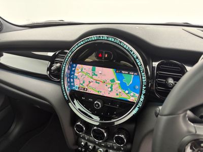 2023 Mini Hatch