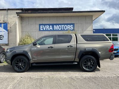 2025 Toyota Hilux