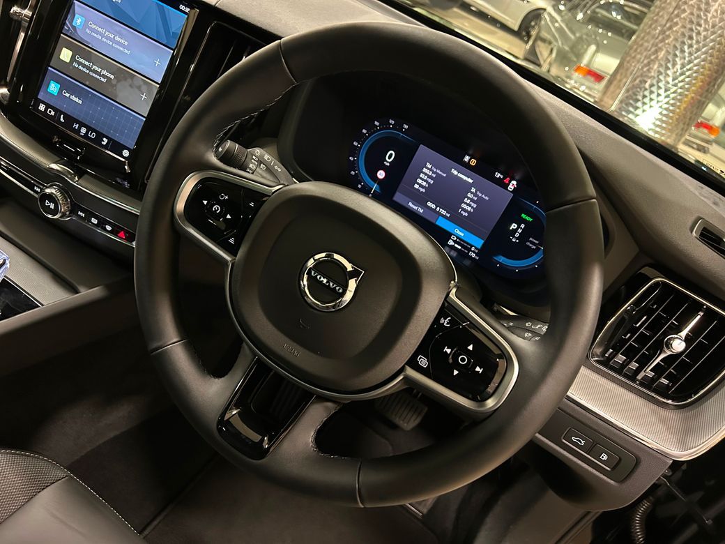 2025 Volvo XC60