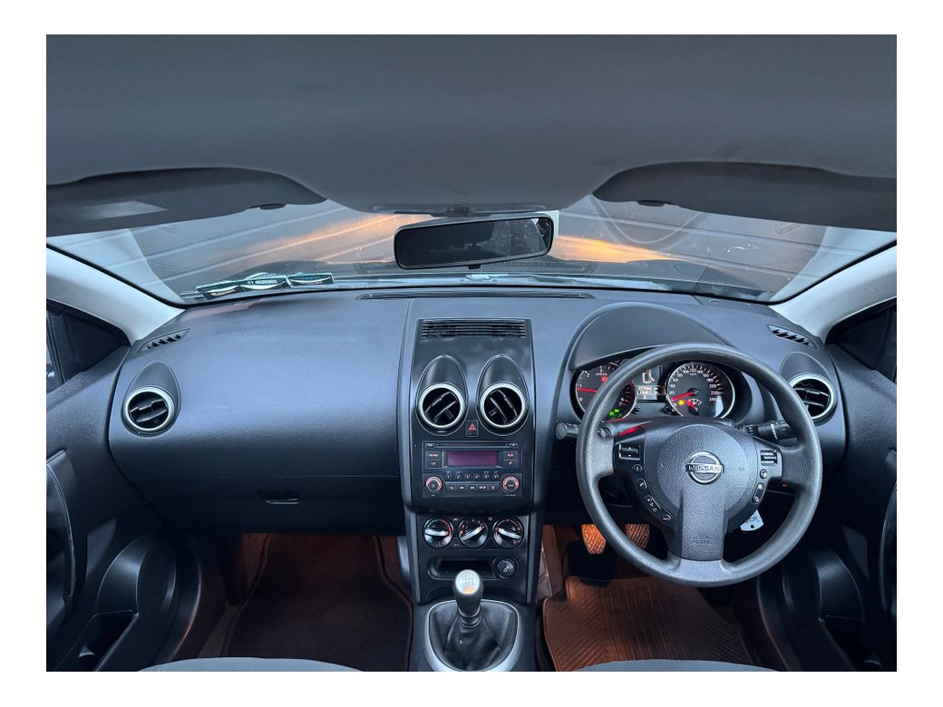 2013 Nissan Qashqai +2