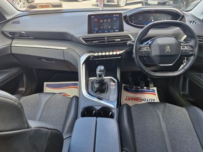 2019 Peugeot 5008
