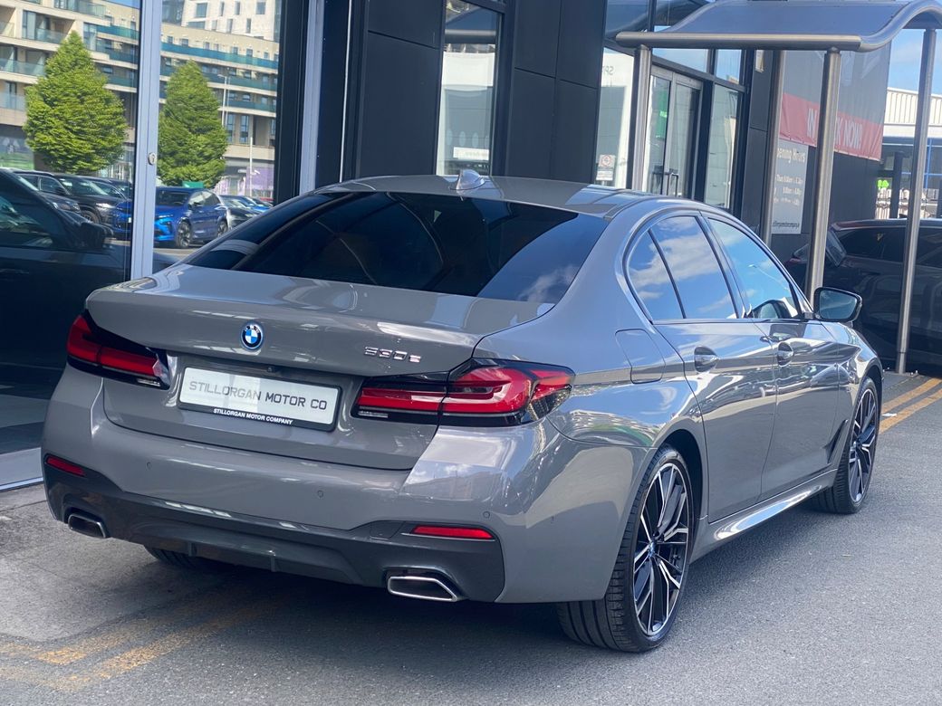 2022 BMW 5 Series