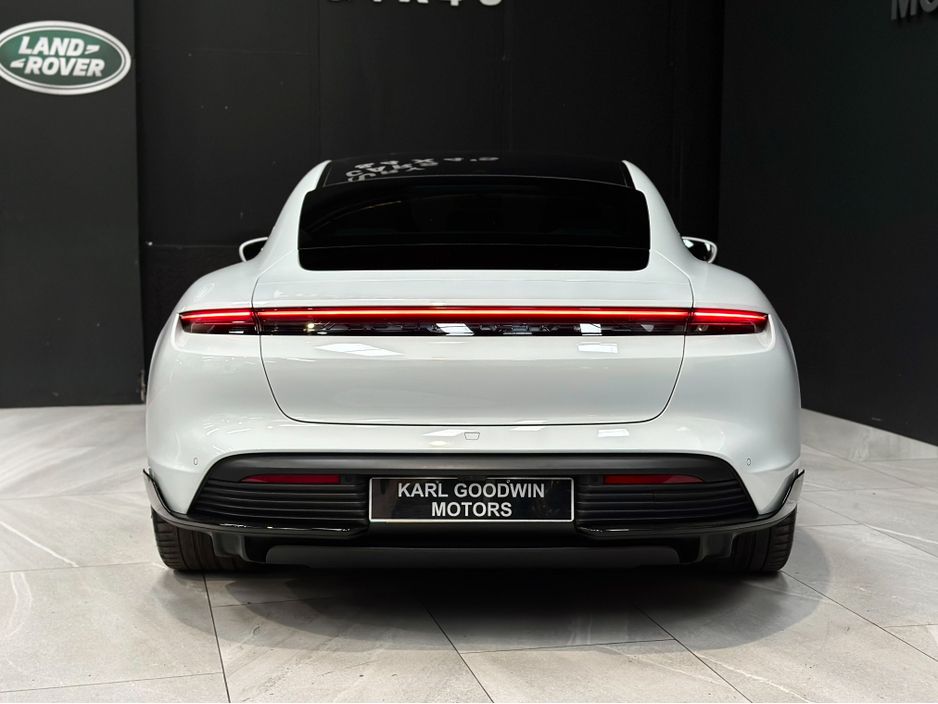 2024 Porsche Taycan