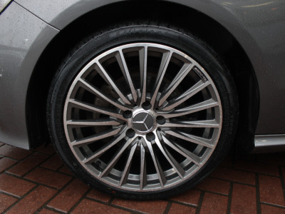 2017 Mercedes-Benz A 180