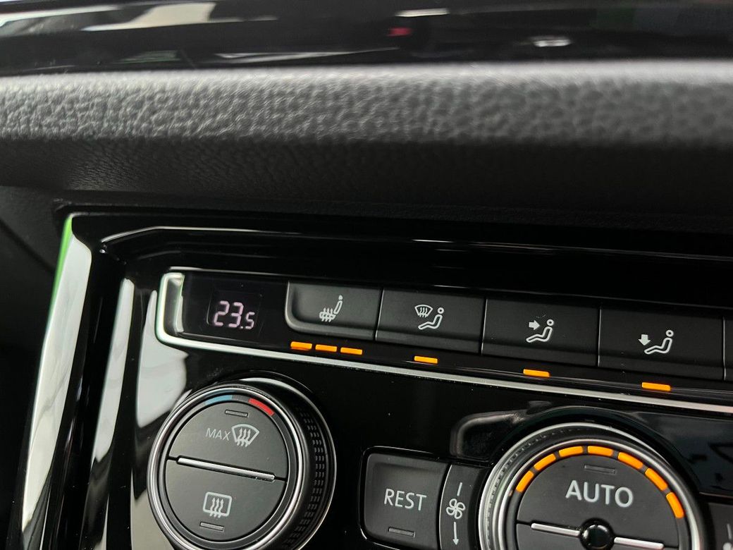 2017 Volkswagen Touran