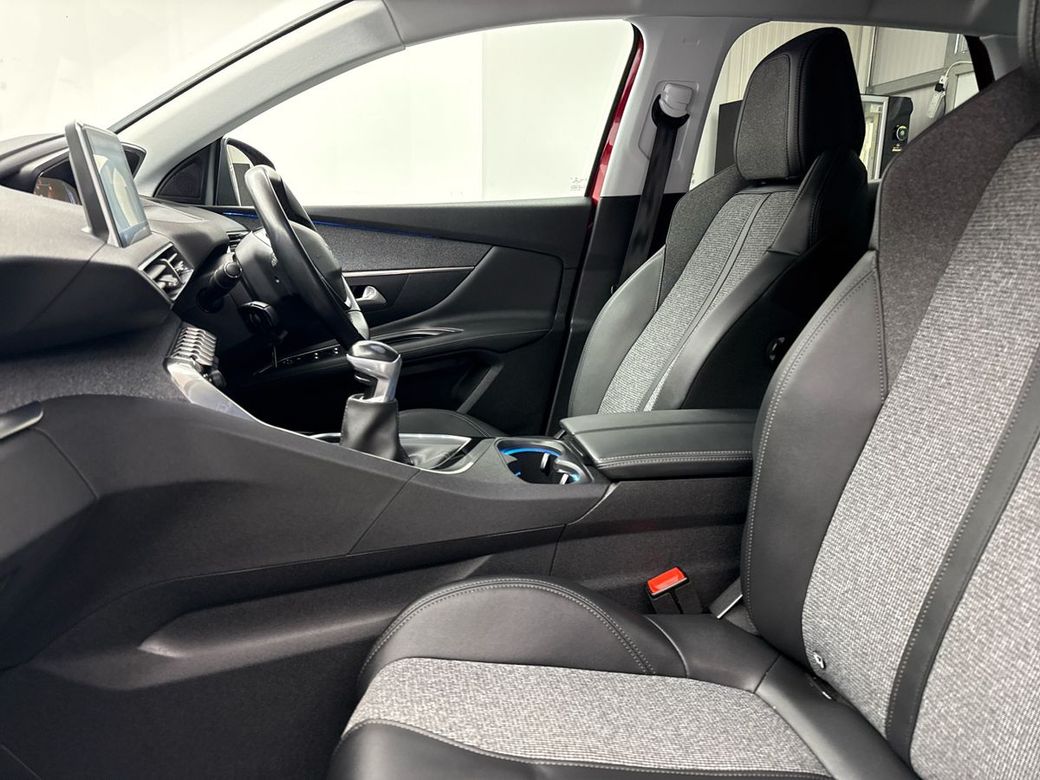 2020 Peugeot 3008