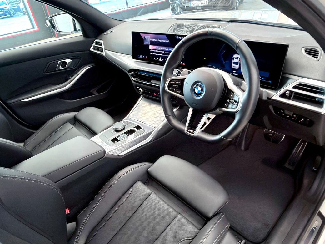 2025 BMW 3 Series