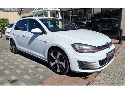 2014 Volkswagen Golf