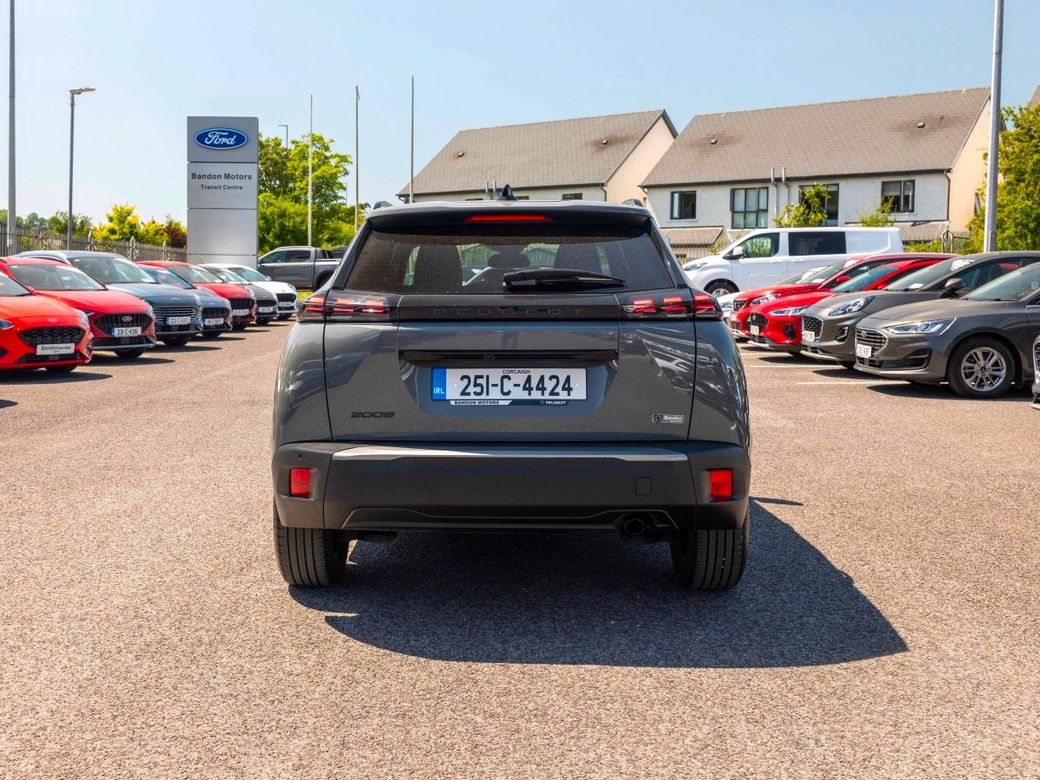 2025 Peugeot 2008