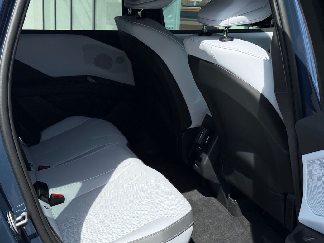 2026 BMW iX3