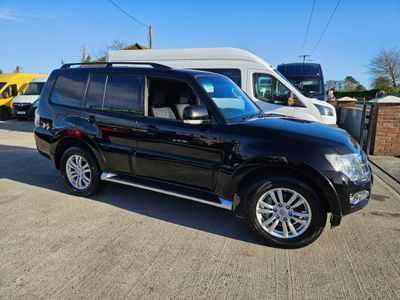 2015 Mitsubishi Pajero