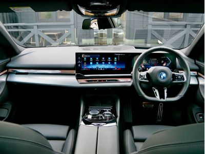 2025 BMW 5 Series
