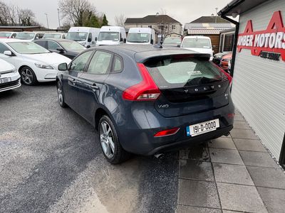 2019 Volvo V40