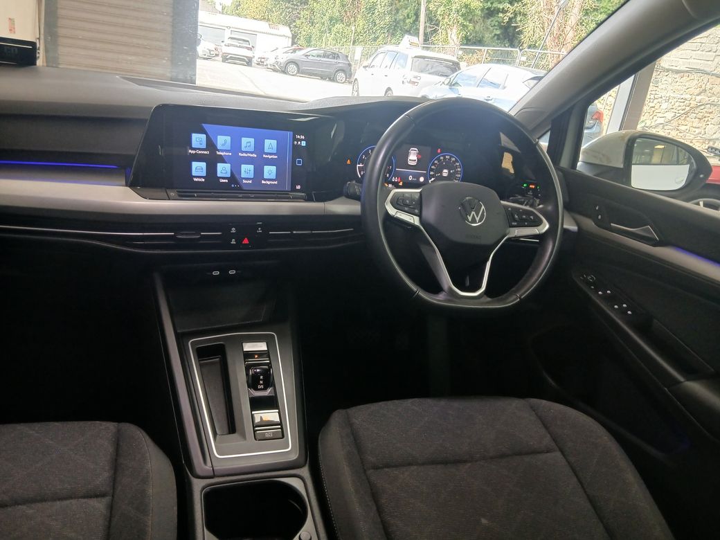 2023 Volkswagen Golf