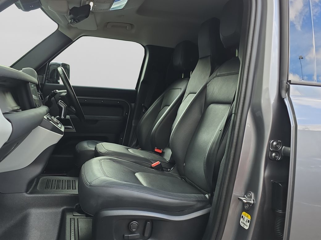 2023 Land Rover Defender