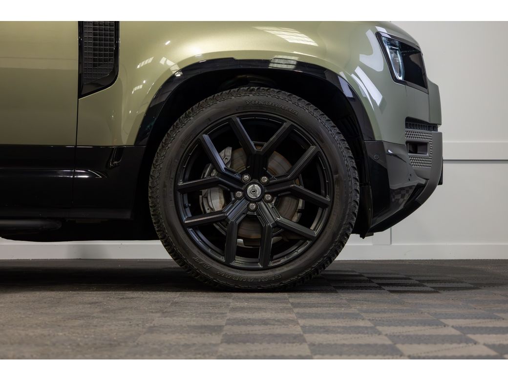 2022 Land Rover Defender 110