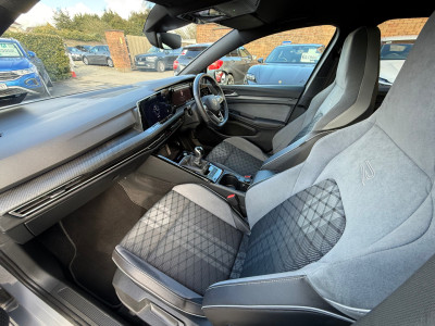 2023 Volkswagen Golf