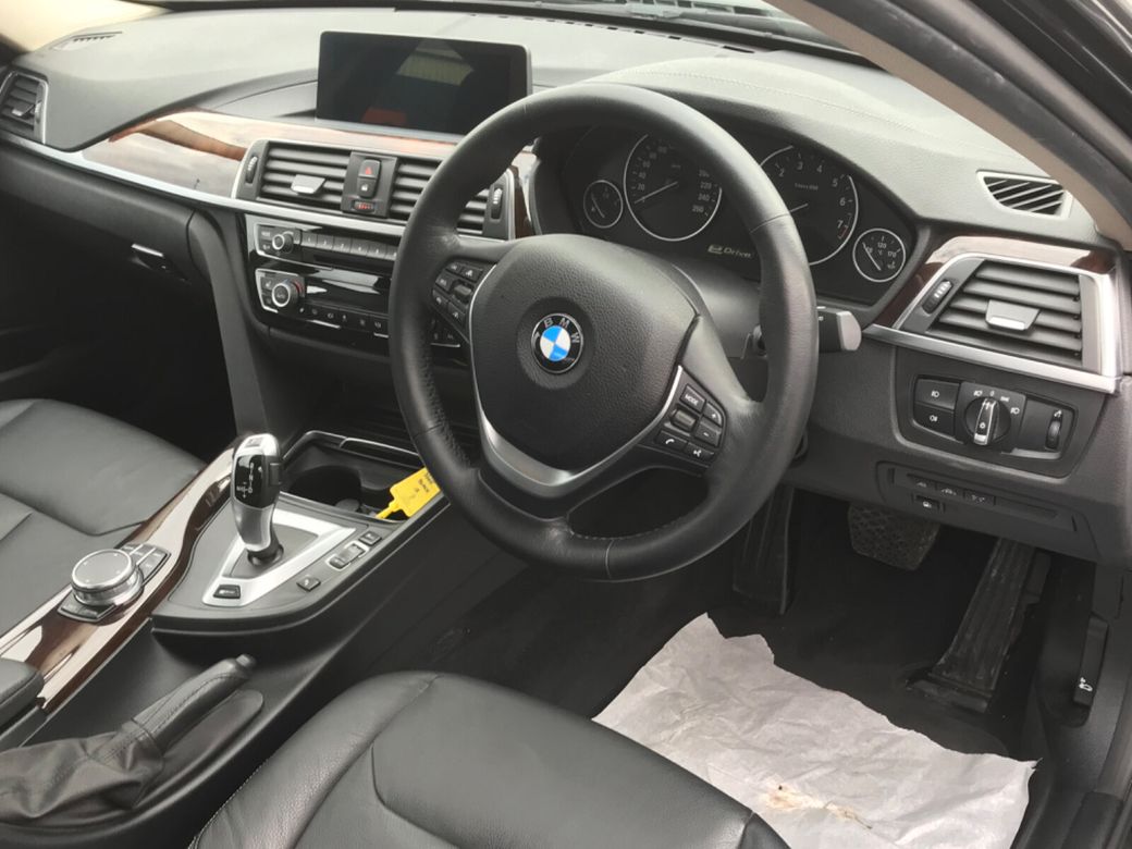 2018 BMW 3 Series