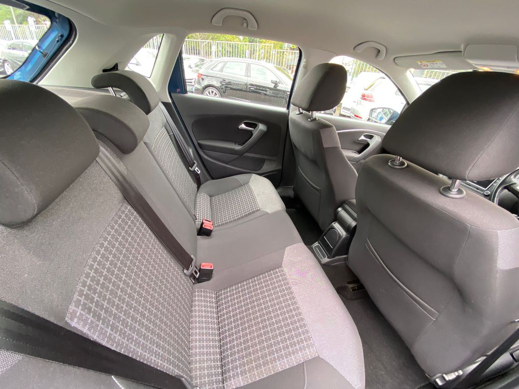 2017 Volkswagen Polo