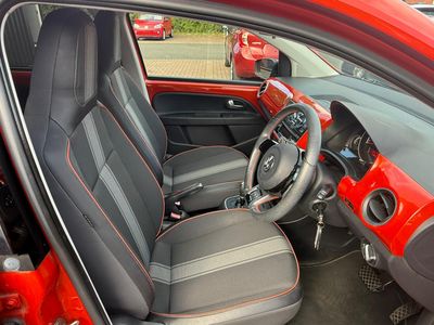 2014 Volkswagen up!