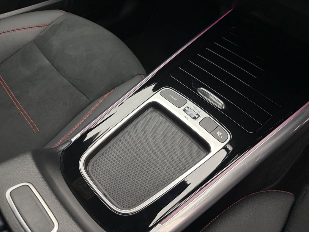 2025 Mercedes-Benz EQA