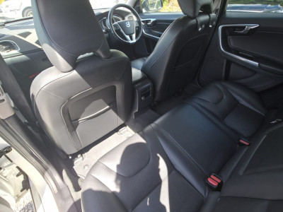 2017 Volvo V60 Cross Country