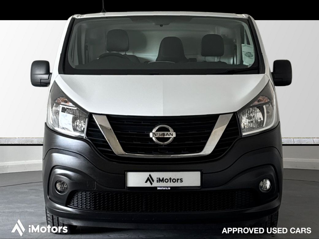 2021 Nissan NV300