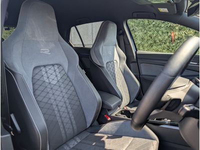 2024 Volkswagen Golf