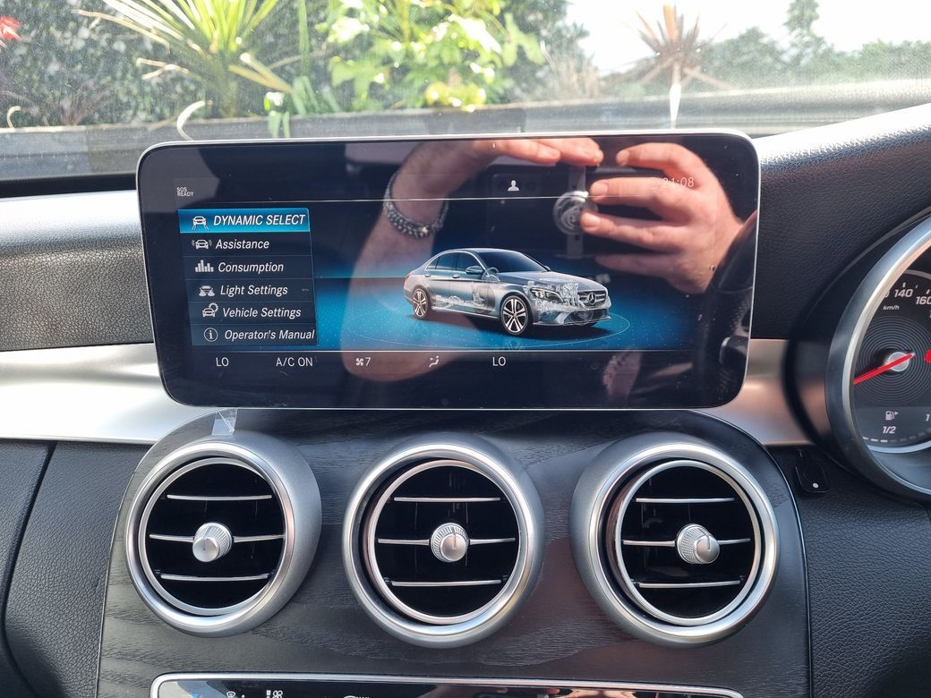 2018 Mercedes-Benz C 200