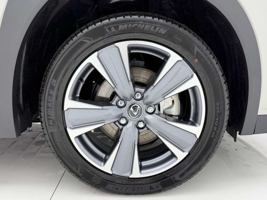 2026 Lexus UX 300e