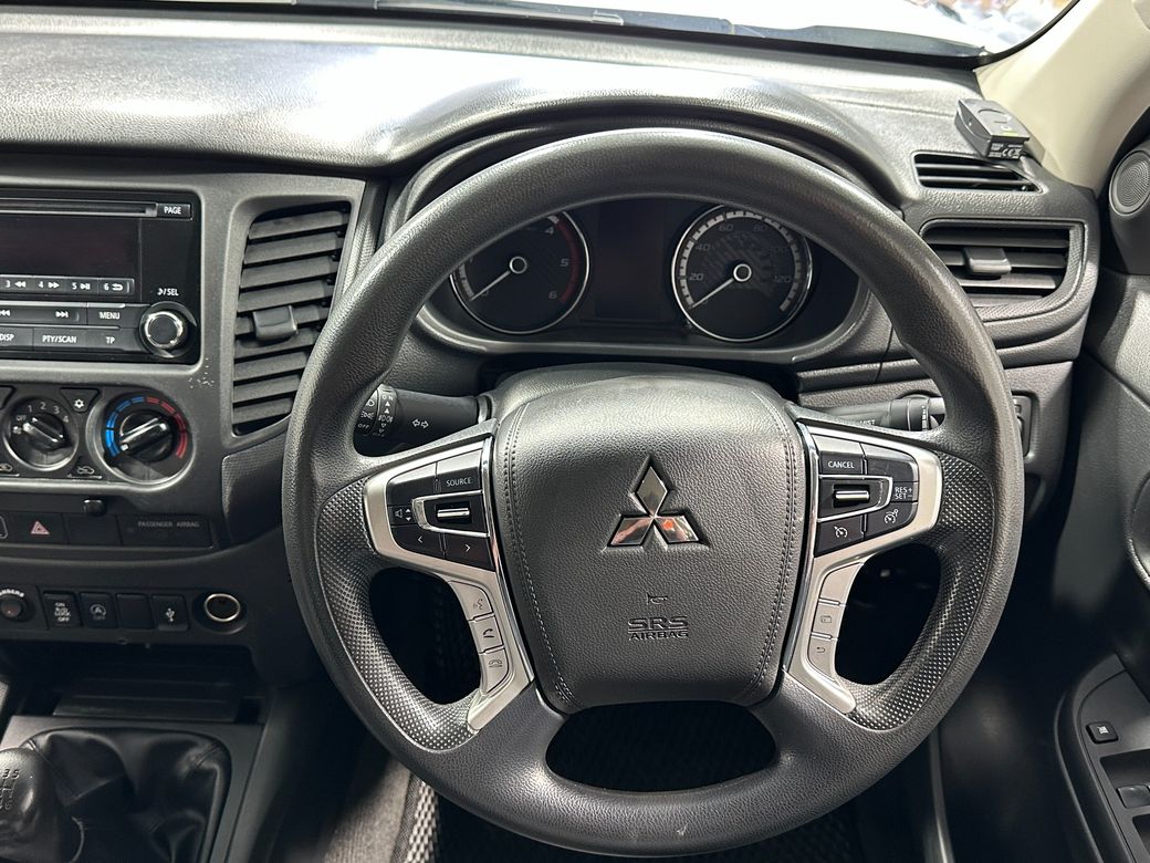 2020 Mitsubishi L200