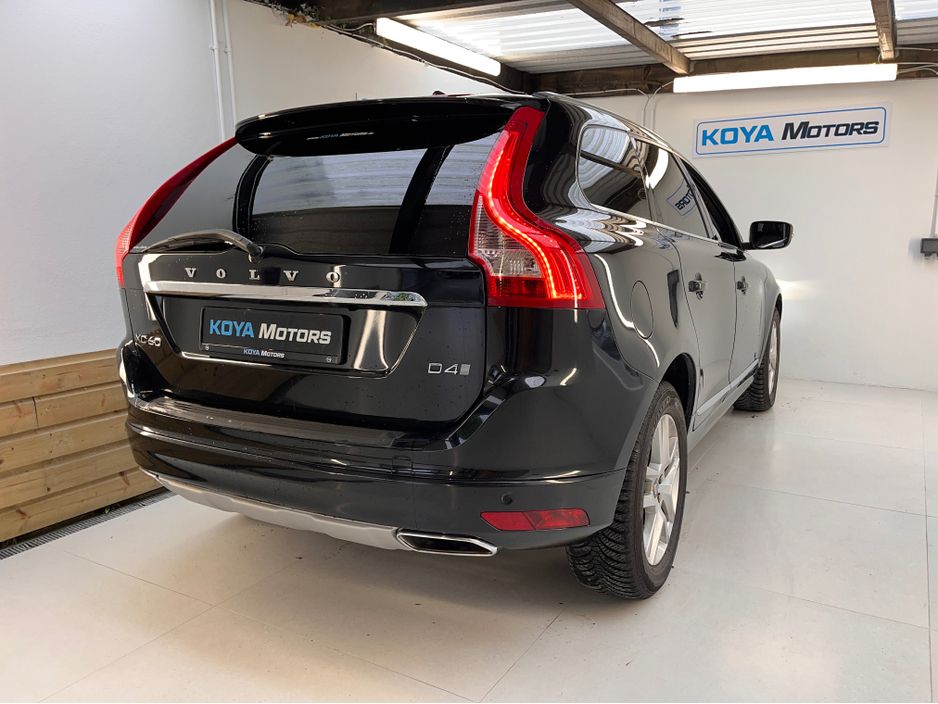 2017 Volvo XC60