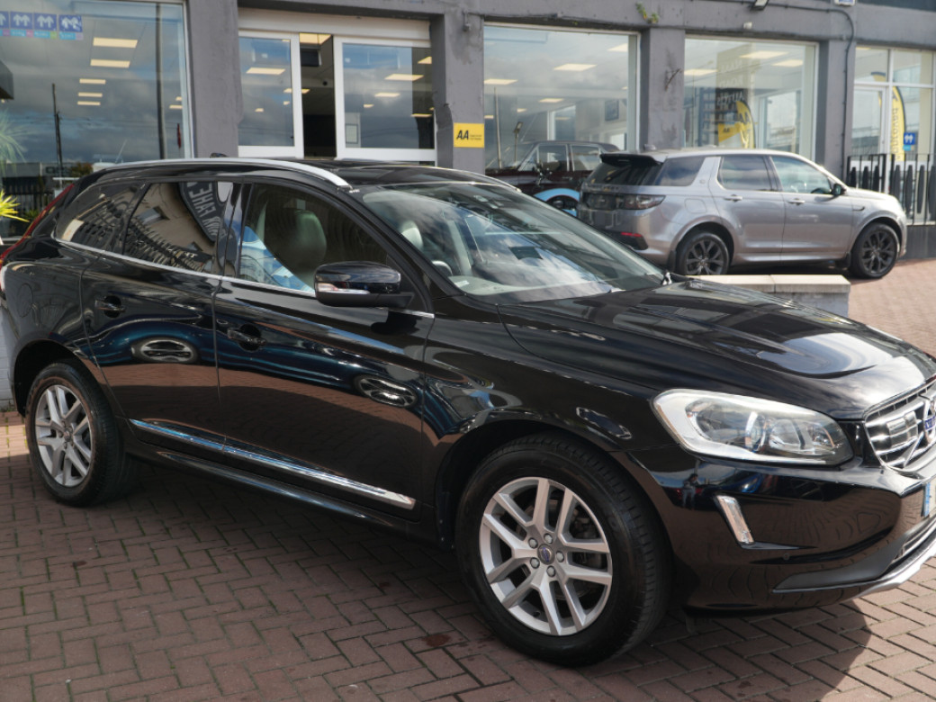 2017 Volvo XC60