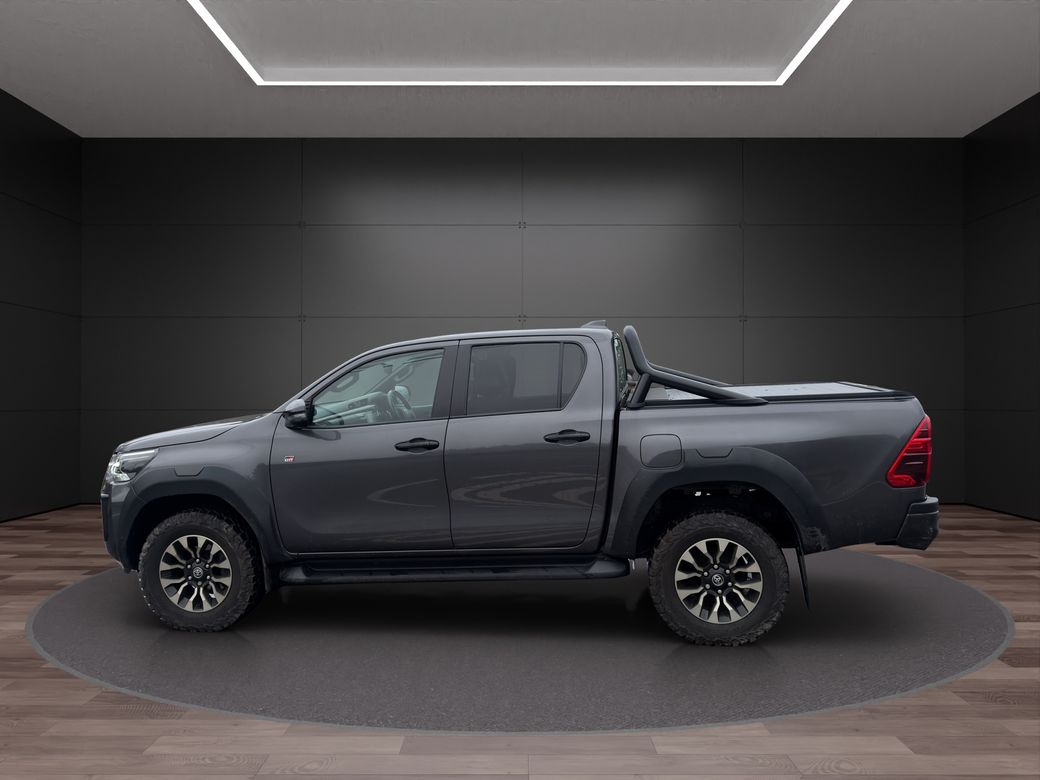 2022 Toyota Hilux