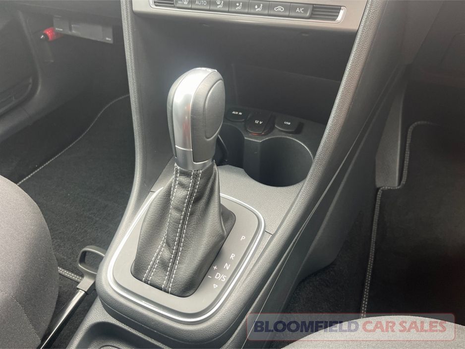 2015 Volkswagen Polo