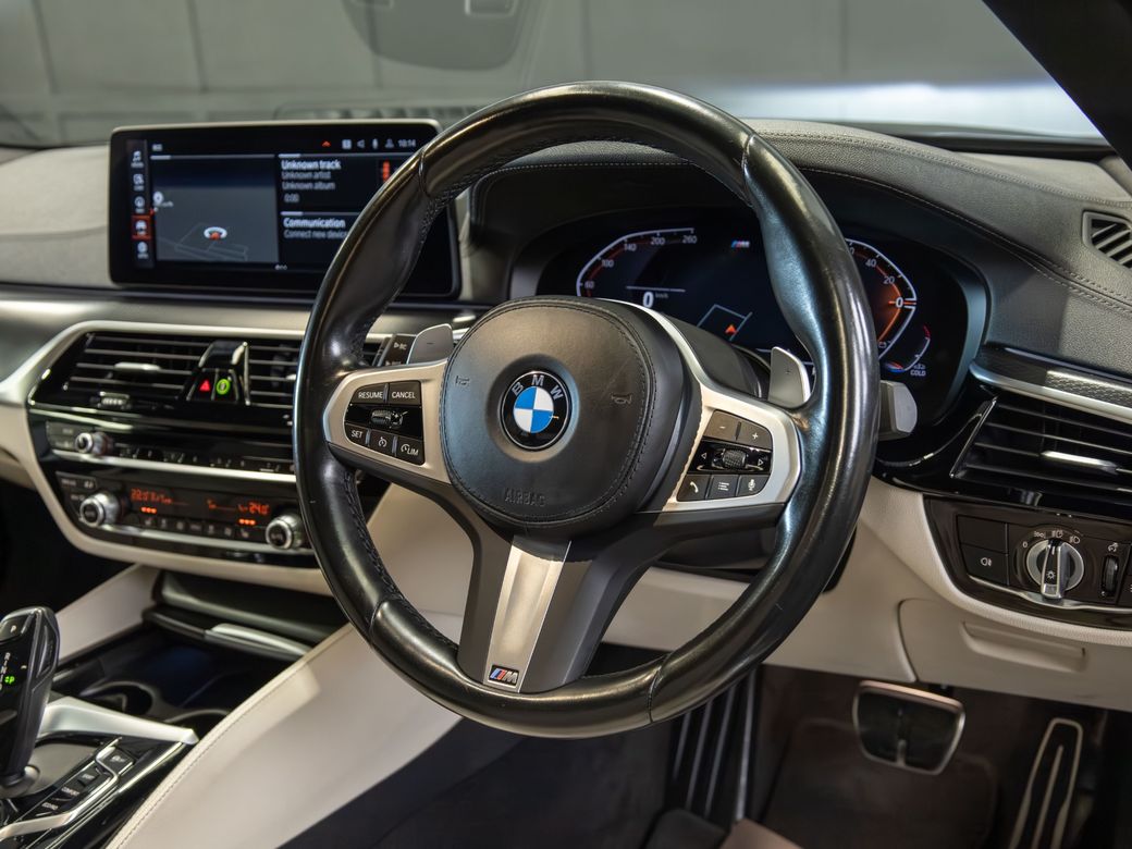 2023 BMW 5 Series
